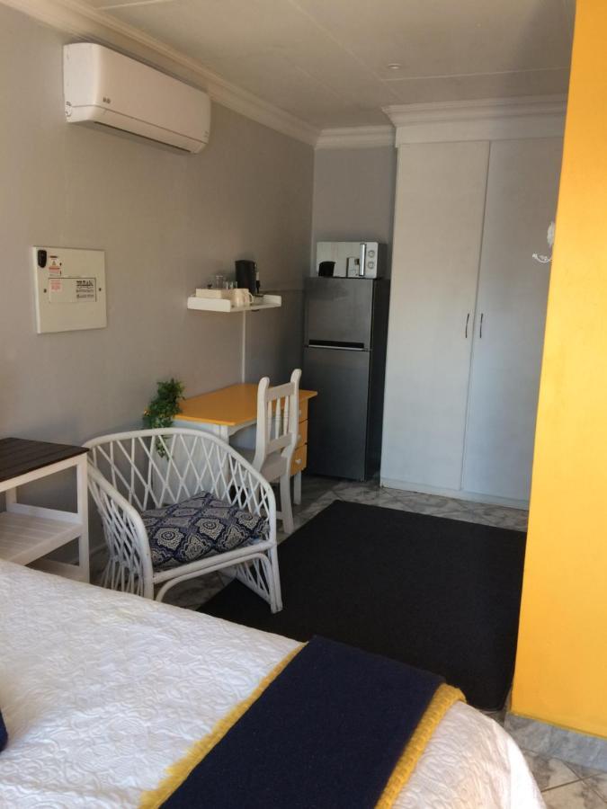 B&B 464 On 22Nd Ave Pretoria-Noord Exteriér fotografie